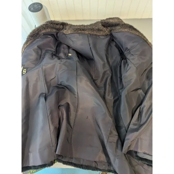 Vtg Glenorba Glenoit Faux Fur Coat Womens Black Brown Trim Winter Cozy Retro USA - Picture 9 of 16